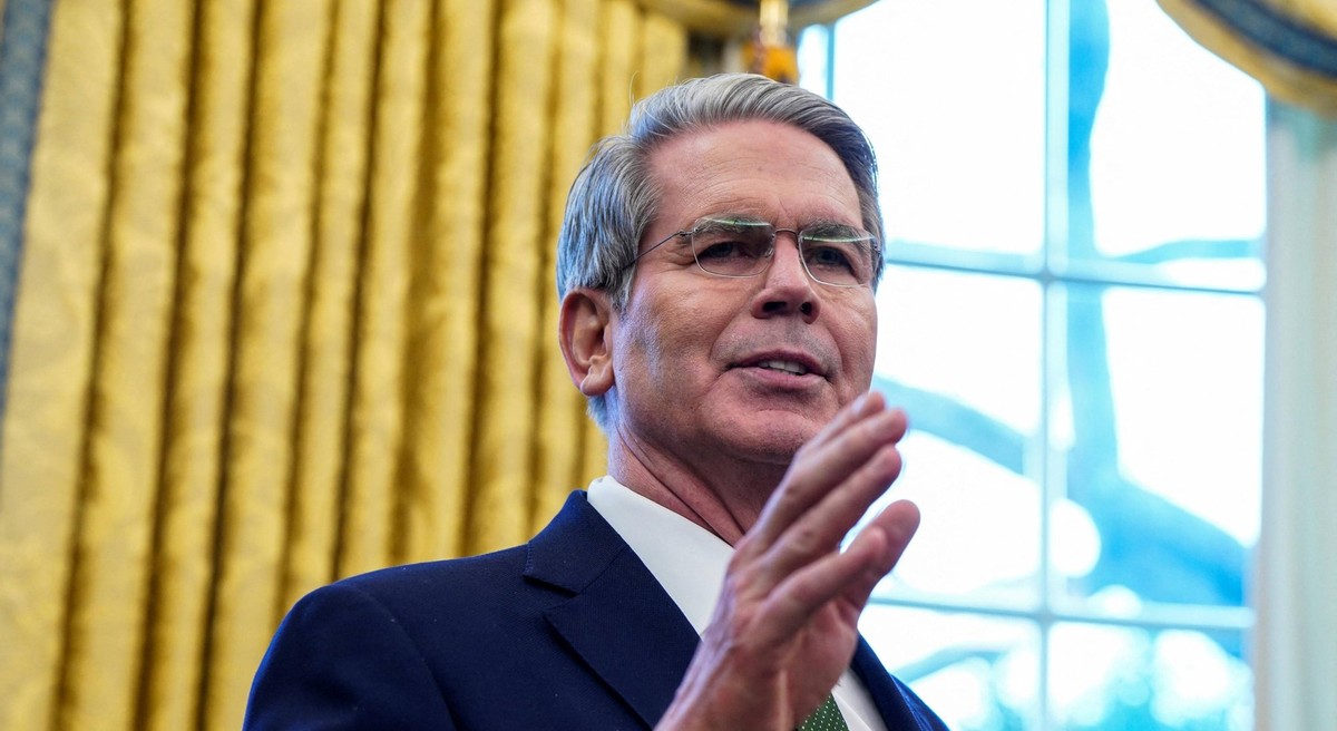 关于我国外汇储备管理的研究_中国央行黄金储备连续16个月增加_美国债务39万亿美元