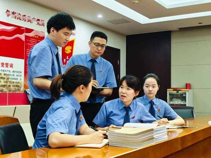 国际外汇交易_美元投资策略_人民币升值