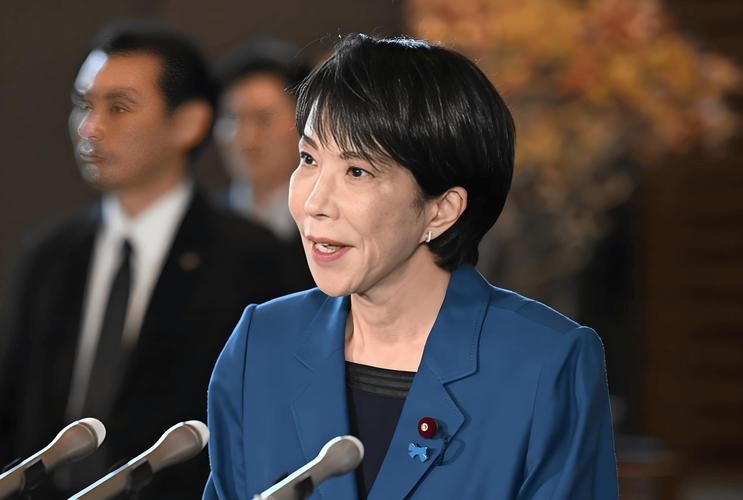 中国降低外汇储备_日本增持美债_中国减持美债