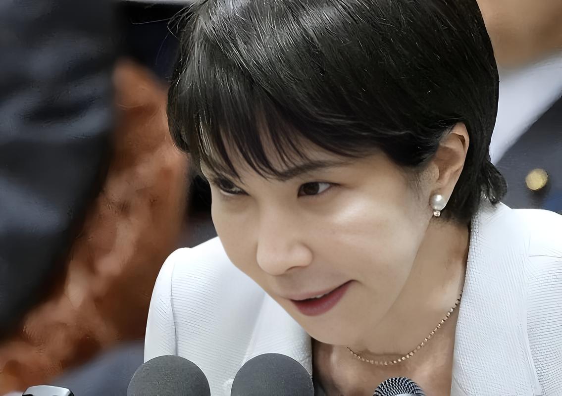中国减持美债 日本增持美债_美债收益率上升 黄金储备增加_中国降低外汇储备