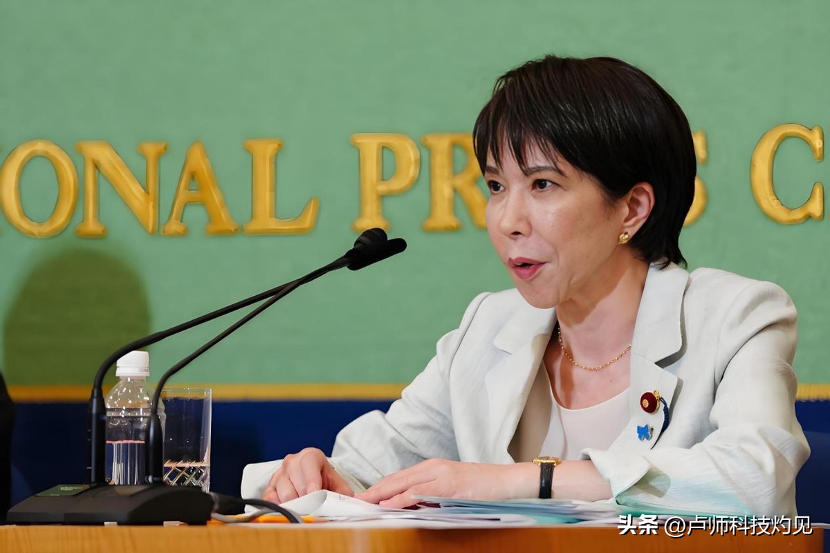 中国减持美债原因_中国降低外汇储备_美债持仓变化趋势