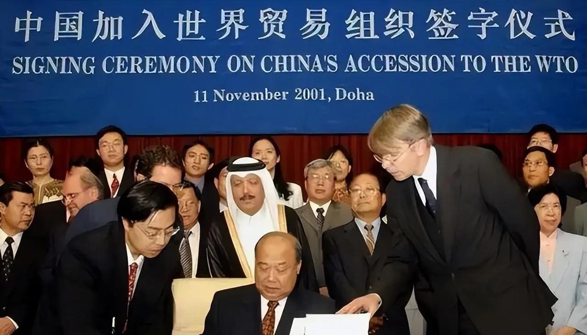 中美关系历史演变_美国霸权结构性问题_中国外汇储备撑不住了