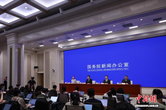 上半年我国外汇市场交易活跃，整体运行呈现平稳态势